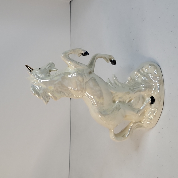 Vintage Ceramic Unicorn Figurine - Picture 4 of 12